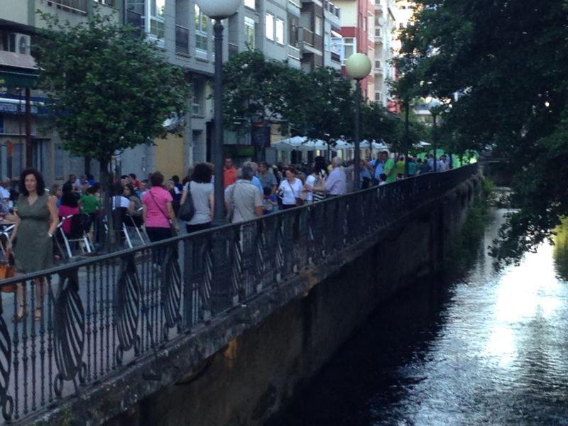 Pension-Albergue Puente Ribeira Sarria Εξωτερικό φωτογραφία