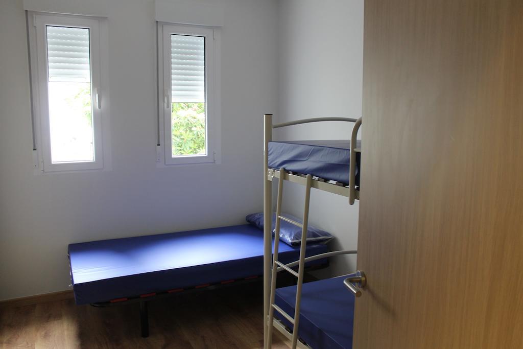 Pension-Albergue Puente Ribeira Sarria Δωμάτιο φωτογραφία