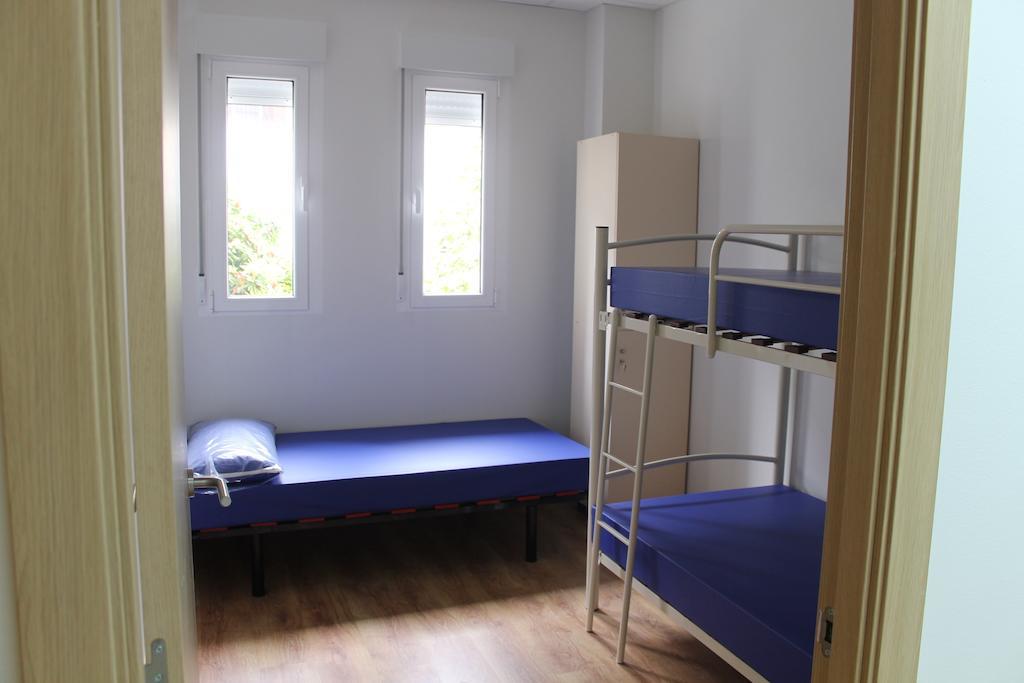 Pension-Albergue Puente Ribeira Sarria Δωμάτιο φωτογραφία